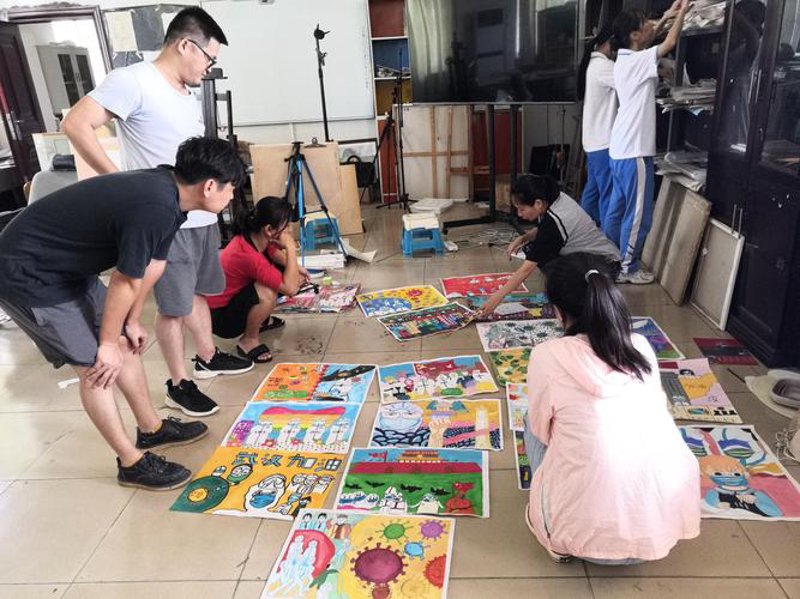 艺术展览：一场跨越视觉与心灵的艺术之旅